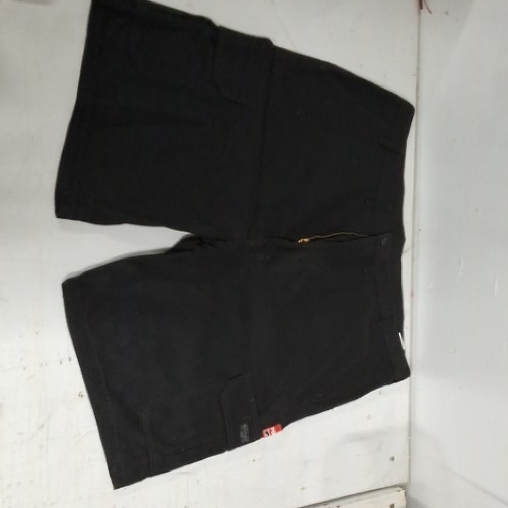 Wrangler Black Cargo Shorts for Men